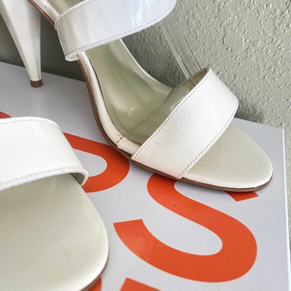 Michael Kors strappy ivory/cream Naughty Women's Vanilla Patent Heels - Picture 5 of 10